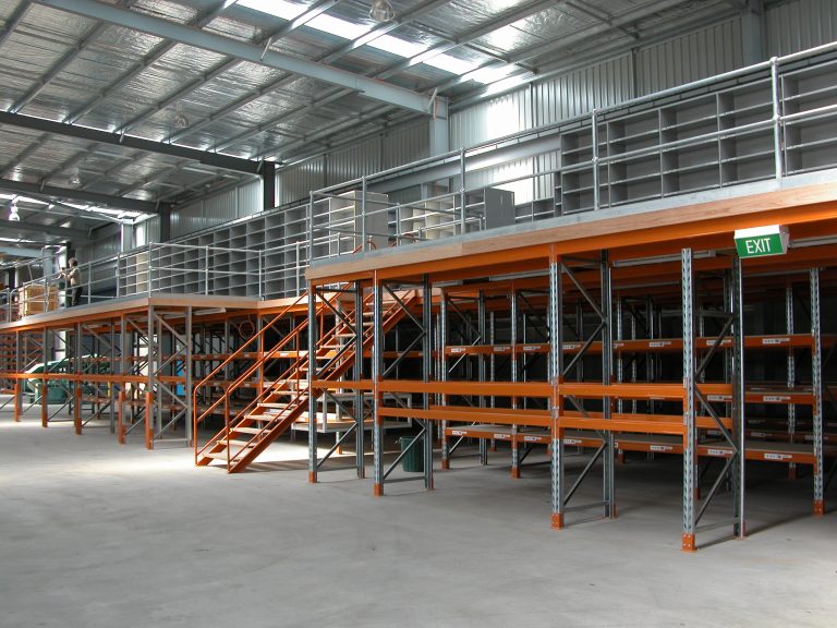 Steel platted racks placed at a height in the warehouse