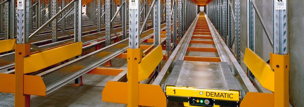 Orange color standard unit load handling in warehouse